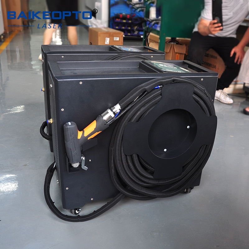 Industrial Handheld Laser Welder - Machine de soudage laser à fibre